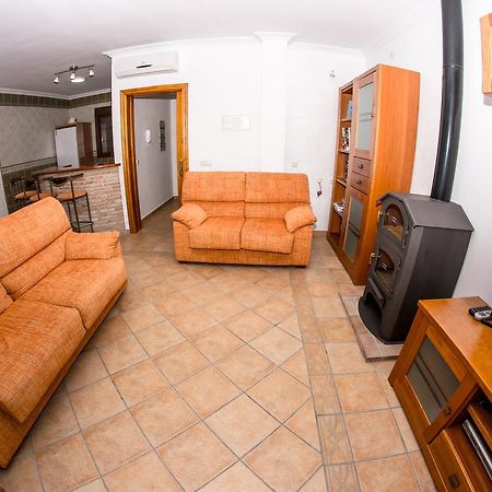 Apartamento Los Arcos ألورا المظهر الخارجي الصورة