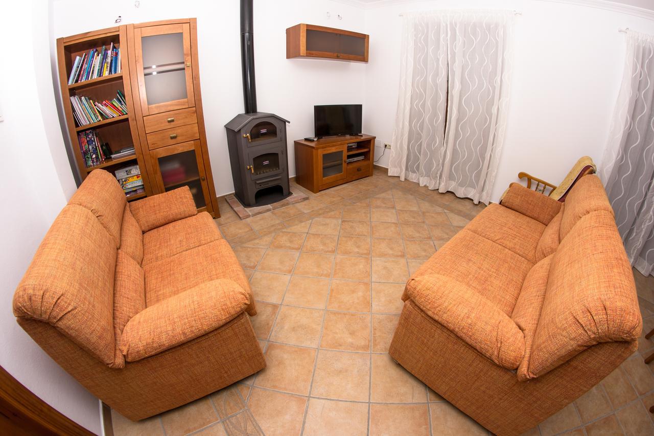 Apartamento Los Arcos ألورا المظهر الخارجي الصورة